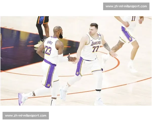 开拓者买断艾顿腾出空间！杨瀚森崛起，湖人签约状元中锋补强争冠短板