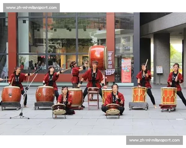 日本传统舞蹈表演引发审美争议：文化表达与大众认知的碰撞