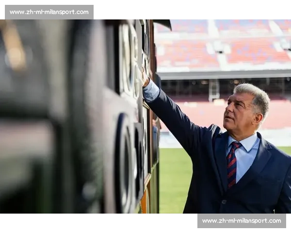 诺坎普翻新进入新阶段：部分看台座椅完工，甘伯杯回归在即